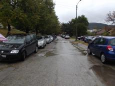 Търси се решение за безразборното паркиране в двора на "МБАЛ - Благоевград" АД